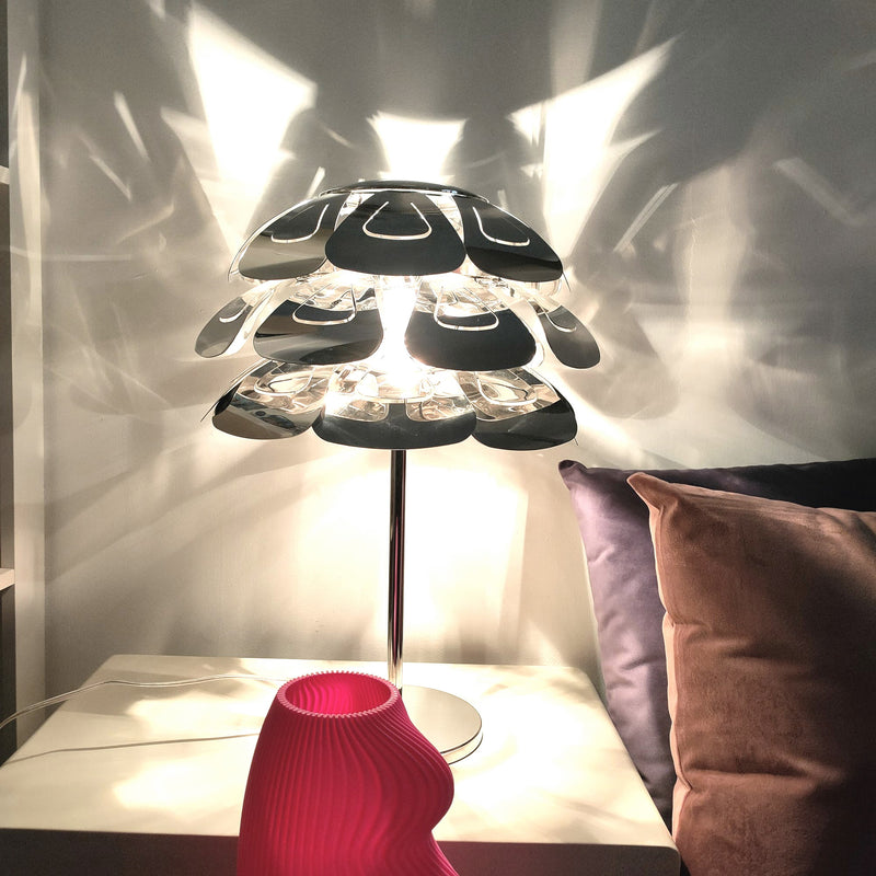 stainless steel petals lamp