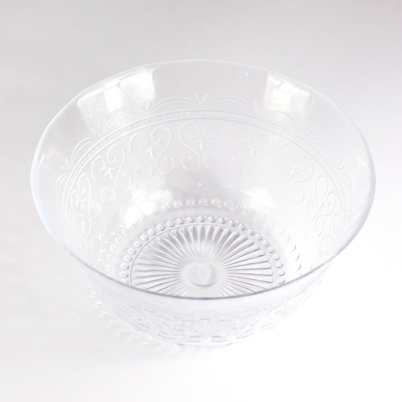 clear glass bowl