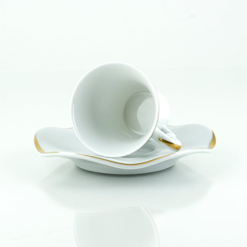 6 pieces set of porcelain and gold coffee cups