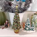 Albero di natale decorato con fiori